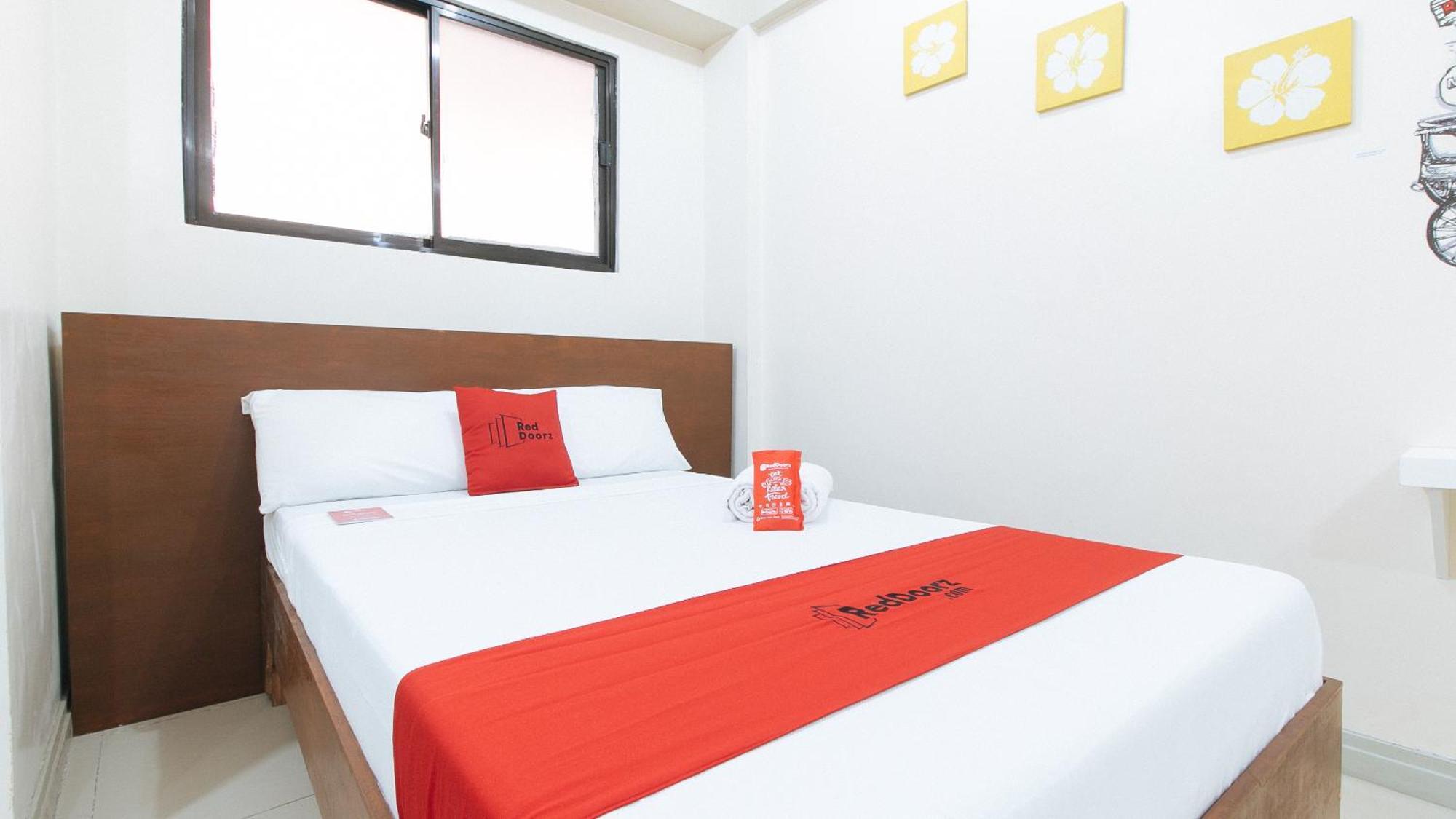 Hotel RedDoorz near Pasay Taft Exterior foto